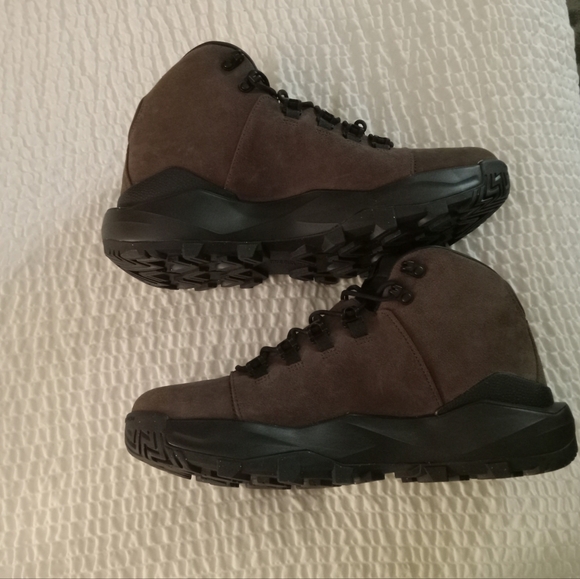 Nike Cygnal Baroque Brown Black Waterproof Boots - Picture 2 of 8